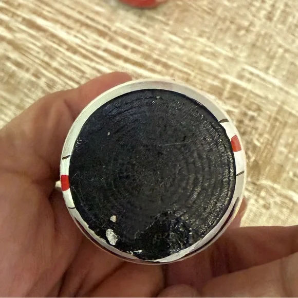 Ohio State Buckeyes Chris Spielman Red and White Nesting Dolls, Set of 3 - Picture 10 of 11